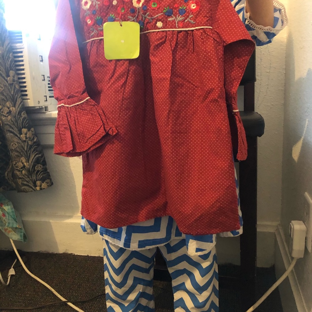 5 year girl dress new branded with tag